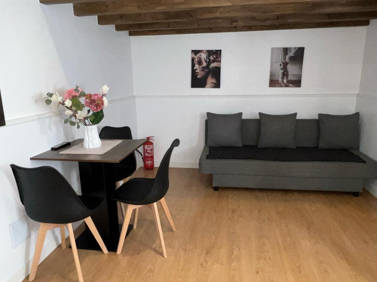 M-A Estudio San German Appartement Madrid Buitenkant foto