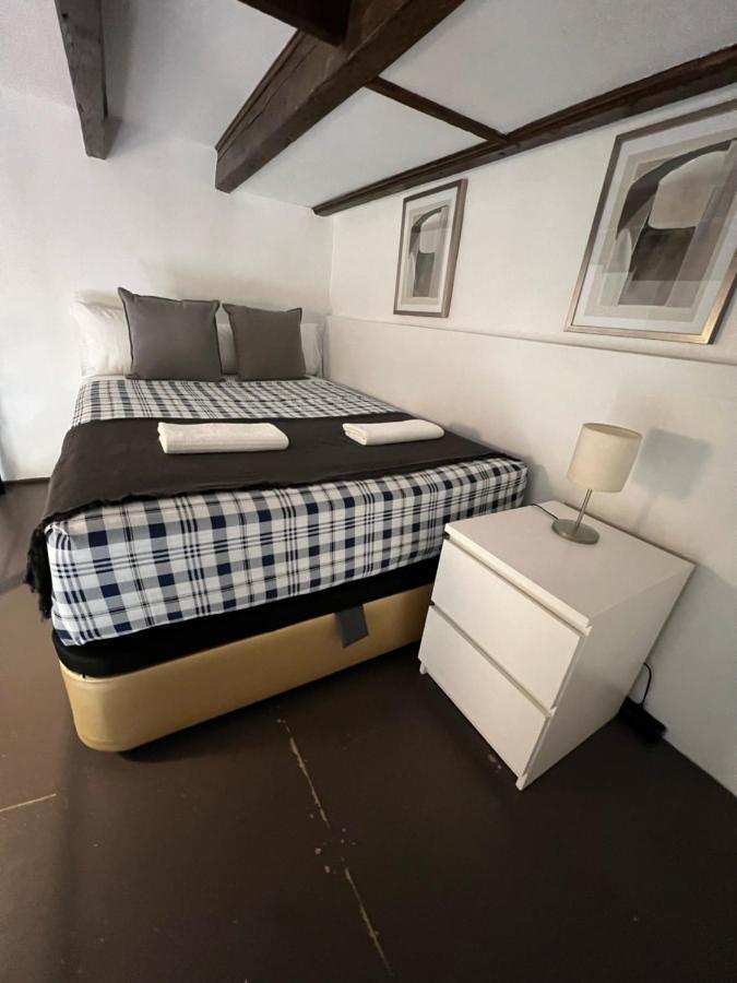 M-A Estudio San German Appartement Madrid Buitenkant foto