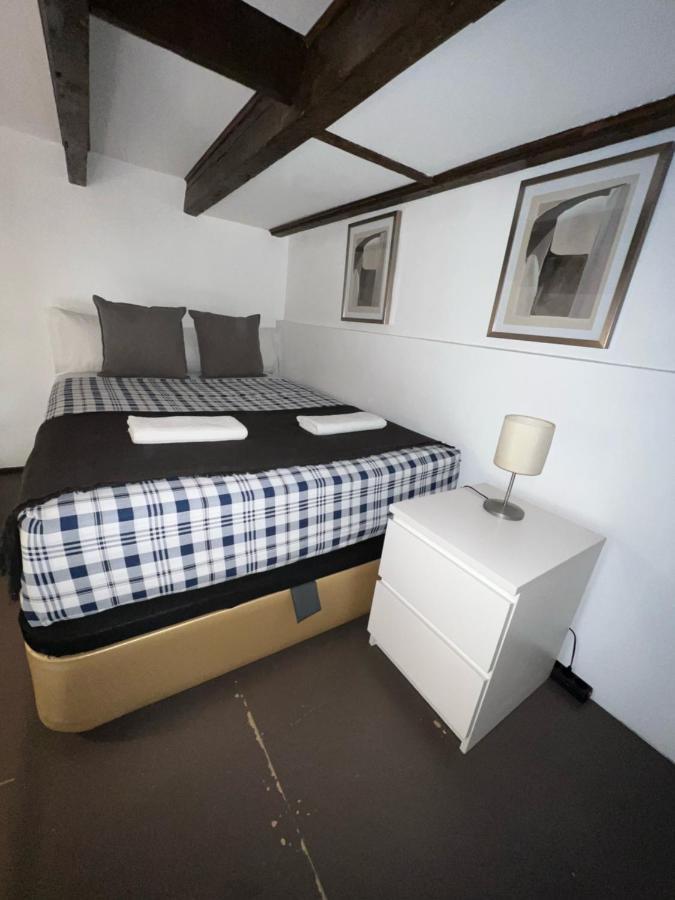 M-A Estudio San German Appartement Madrid Buitenkant foto